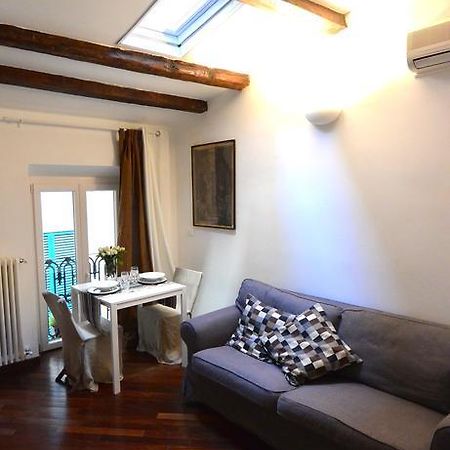 Appartamento Dei Sassetti サヴォーナ 部屋 写真