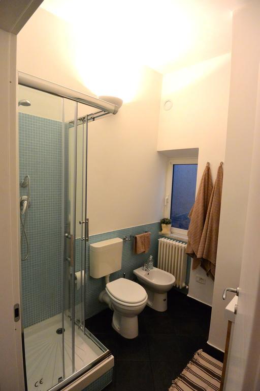 Appartamento Dei Sassetti サヴォーナ 部屋 写真